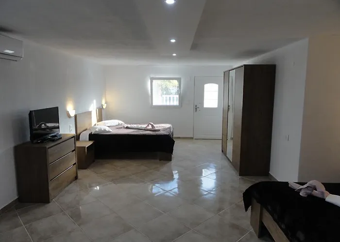 公寓 Delfini House